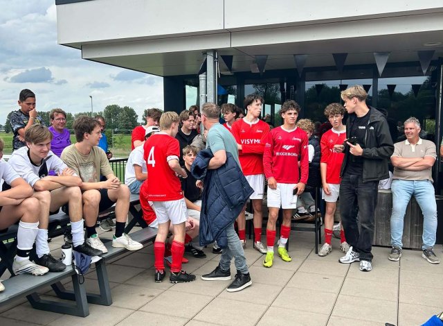 JO17-toernooi S.V. Rijssen groot succes: sportiviteit, respect en prachtige wedstrijden